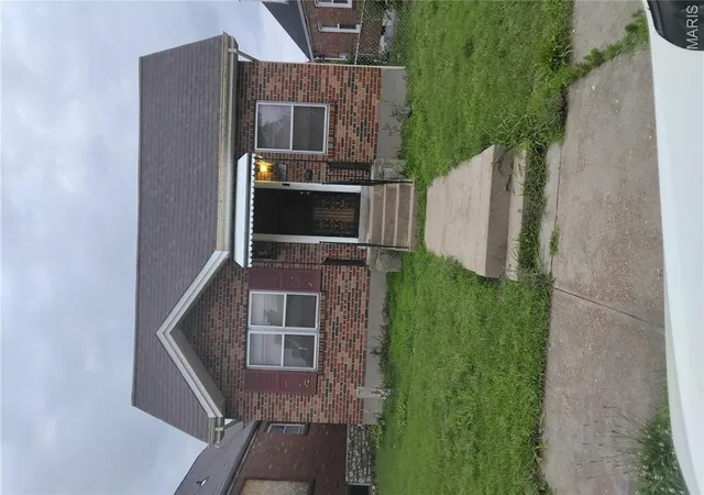 Photo 1 of Single family home for sale at 5901 Mcarthur Ave, Saint Louis, MO 63120 | MLS# MIS26034166 | Listing updated on 2026-06-17