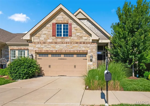 Photo 1 of Single family home for sale at 519 Triton Way Dr, Ballwin, MO 63011 | MLS# MIS26034177 | Listing updated on 2026-08-21