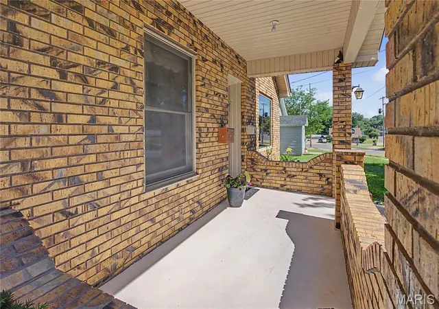 Photo 3 of Single family home for sale at 601 N Sunset Blvd, Cape Girardeau, MO 63701 | MLS# MIS26034179 | Listing updated on 2026-10-17