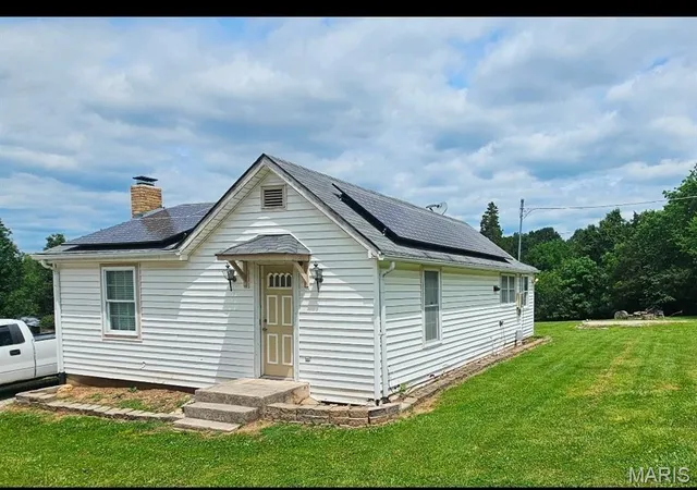Homes for sale in Byrnes Mill, MO | 3944 Vogt Rd, Byrnes Mill, MO 63051 | MLS# MIS26034190