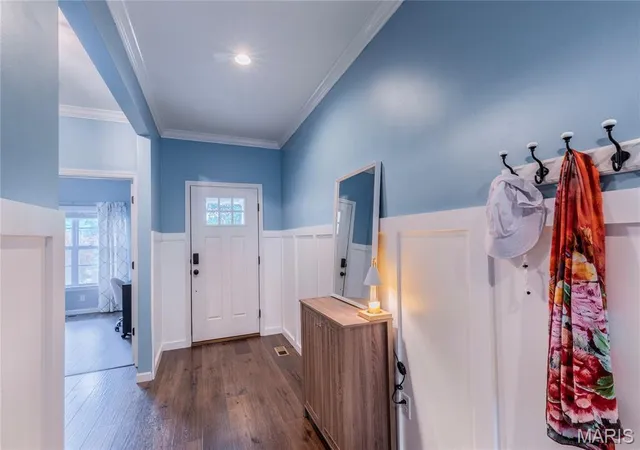 5th image of 1105 Hudson Heights Ct, Saint Louis, MO 63119 | MLS# MIS26034204