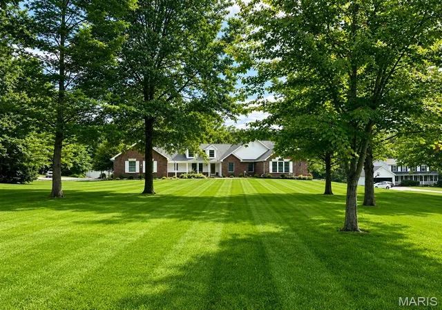 Photo 2 of Single family home for sale at 2941 Trapper Trl, Wentzville, MO 63385 | MLS# MIS26034219 | Listing updated on 2026-08-17