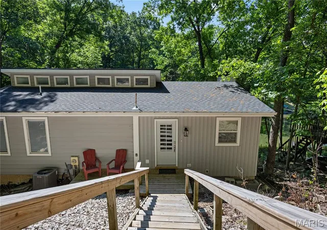 4th image of 48 Lake Village Rd, Eldon, MO 65026 | MLS# MIS26034265