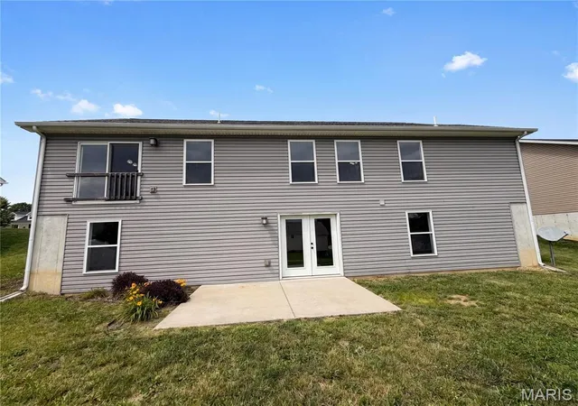 Homes for sale in Troy, MO | 139 Palace Way Dr, Troy, MO 63379 | MLS# MIS26034303