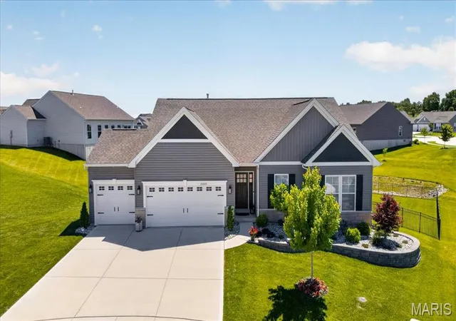 Homes for sale in Foristell, MO | 28841 Brayton Cir, Foristell, MO 63348 | MLS# MIS26034331