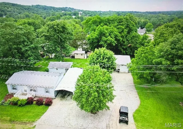 Photo 45 of Sale Pending at 9014 Beach Dr, French Village, MO 63036 | MLS# MIS26034354 | Listing updated on 2026-09-15