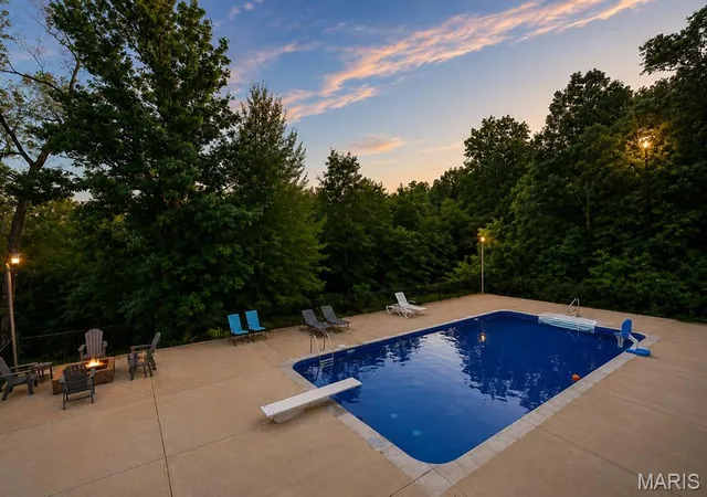 Homes for sale in Farmington, MO | 4714 Huntington Dr, Farmington, MO 63640 | MLS# MIS26034375