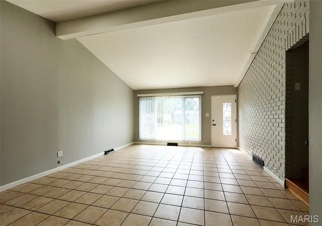 5th image of 13 Sunridge Ln, Florissant, MO 63031 | MLS# MIS26034426