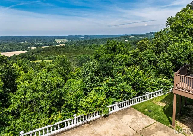 Homes for sale in Pevely, MO | 8895 Moss Hollow Rd, Pevely, MO 63070 | MLS# MIS26034471