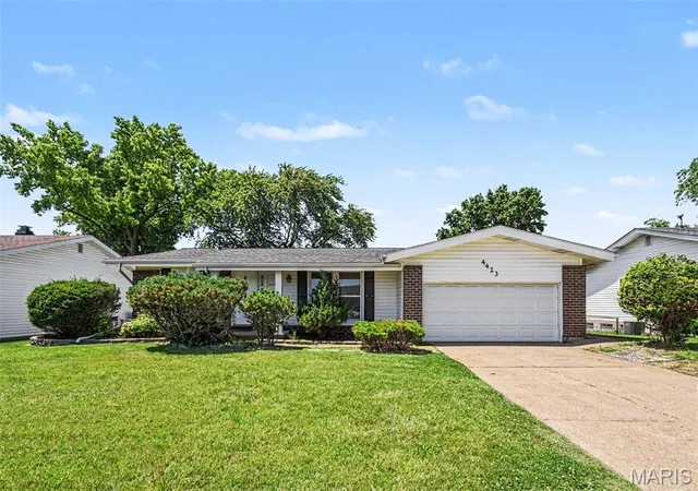 Single family home for sale at 4423 Caracalla Dr, Florissant, MO 63033 | MLS# MIS26034485
