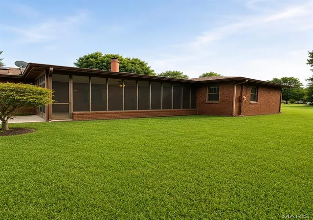 Homes for sale in Sikeston, MO | 124 David Dr, Sikeston, MO 63801 | MLS# MIS26034559