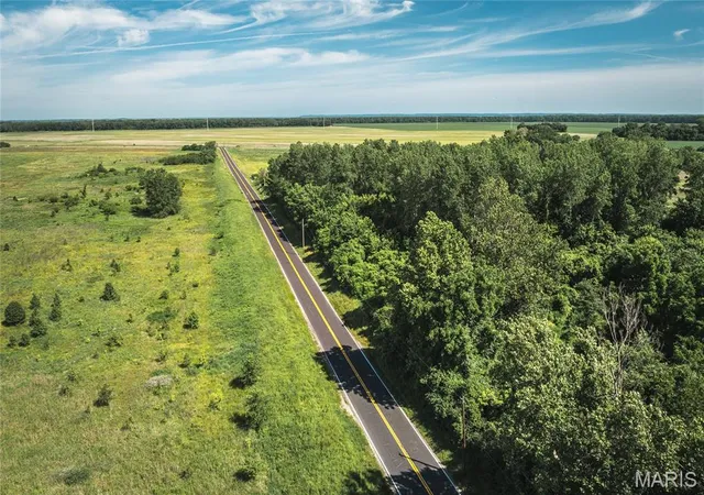 10th image of 13379 Missouri Bottom Rd, Bridgeton, MO 63044 | MLS# MIS26034576