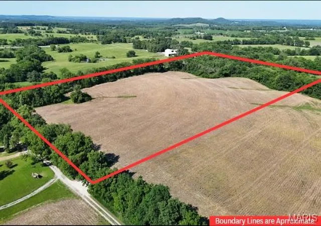 Homes for sale in Elsberry, MO | 1308 Acres Walnut Hill Ln, Elsberry, MO 63343 | MLS# MIS26034612