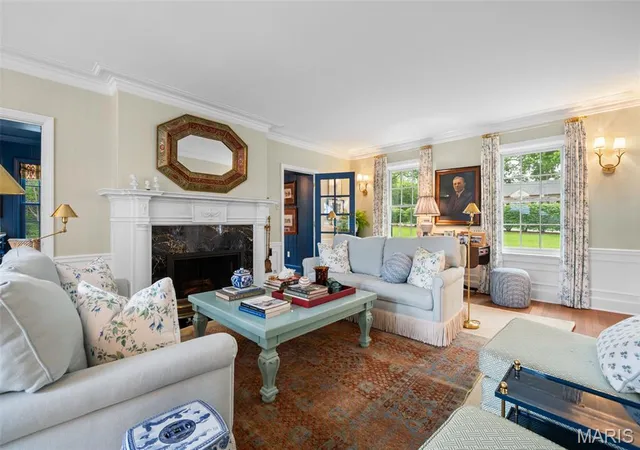 4th image of 5 Ridgewood St, Ladue, MO 63124 | MLS# MIS26034640