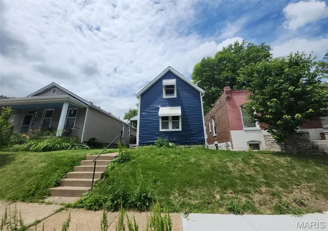 Homes for sale in Saint Louis, MO | 4615 Newport Ave, Saint Louis, MO 63116 | MLS# MIS26034649