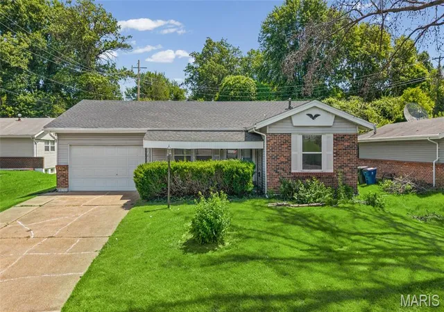 1st image of 11790 New Halls Ferry Rd, Florissant, MO 63033 | MLS# MIS26034669