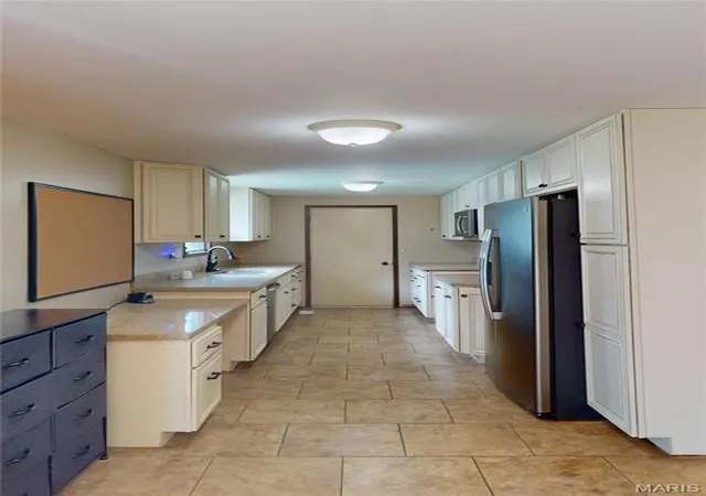 Homes for sale in Greenville, IL | 304 Charles Ave, Greenville, IL 62246 | MLS# MIS26034697