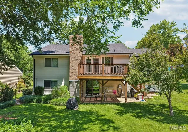 Homes for sale in Manchester, MO | 987 Century Oaks Dr, Manchester, MO 63021 | MLS# MIS26034703