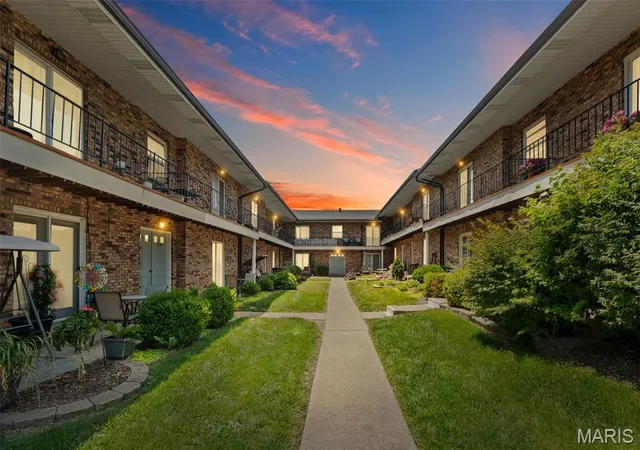 Homes for sale in Saint Louis, MO | 6934 Colonial Woods Dr #89, Saint Louis, MO 63129 | MLS# MIS26034712