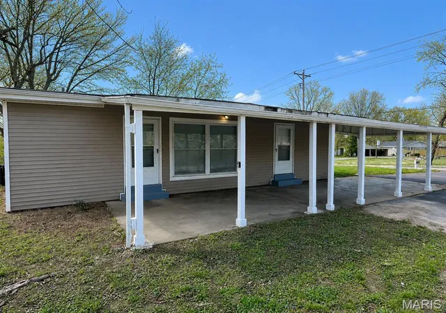 Homes for sale in Unincorporated, MO | 1130 Trampe Ave, Unincorporated, MO 63138 | MLS# MIS26034723