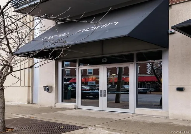 2nd image of 9 N Euclid Ave #610, St Louis, MO 63108 | MLS# MIS26034736