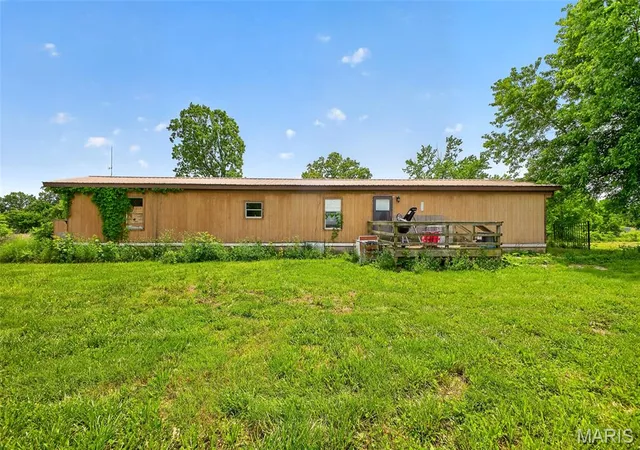 Homes for sale in Stoutland, MO | 1044 Pritchett Rd, Stoutland, MO 65567 | MLS# MIS26034775