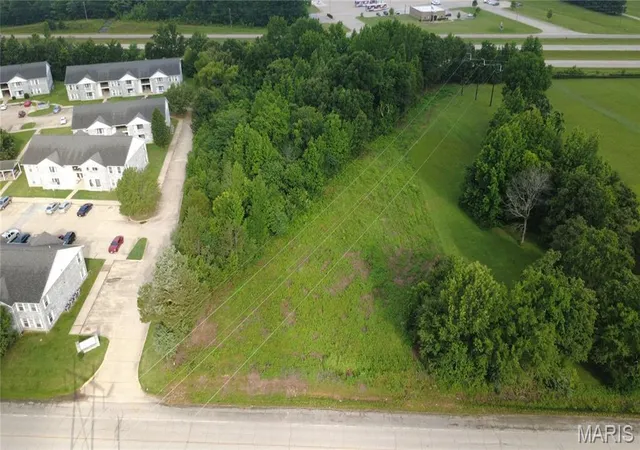 3rd image of 00 East Outer Road, Poplar Bluff, MO 63901 | MLS# MIS26034848