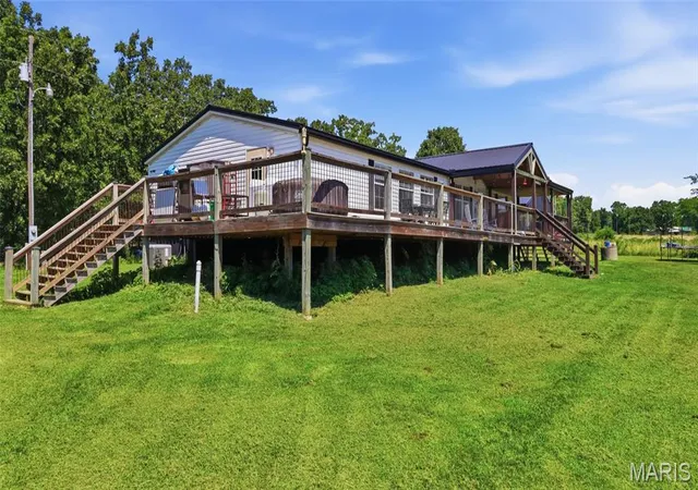 Homes for sale in Licking, MO | 13650 Quail Dr, Licking, MO 65542 | MLS# MIS26034874