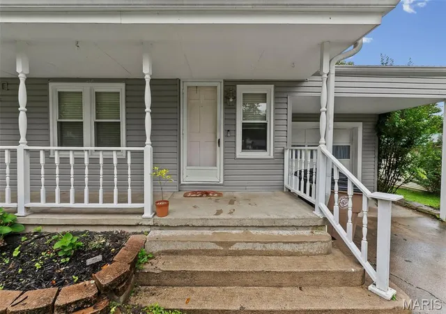 Homes for sale in Cape Girardeau, MO | 2753 Chrysler St, Cape Girardeau, MO 63701 | MLS# MIS26034894