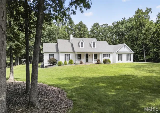 1st image of 2 Woodridge Dr, Defiance, MO 63341 | MLS# MIS26034897