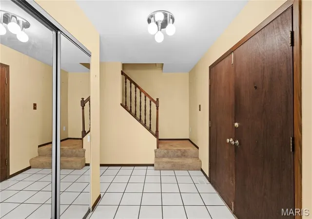 2nd image of 12787 Parkway Estates Dr, St Louis, MO 63146 | MLS# MIS26034935