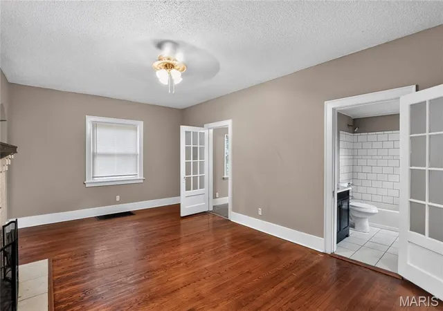 Homes for sale in St Louis, MO | 216 Harrison Ave, St Louis, MO 63135 | MLS# MIS26034942