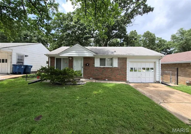 3rd image of 4317 Melba Ave, St Louis, MO 63121 | MLS# MIS26034986