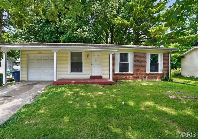 Single family home for sale at 6315 Coventry Dr, Florissant, MO 63033 | MLS# MIS26035002