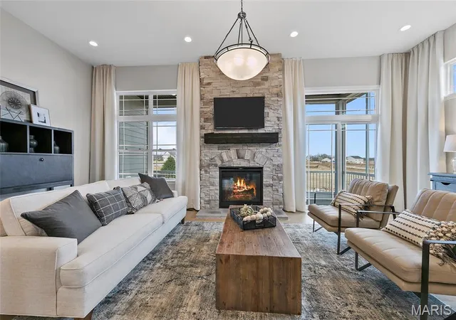 5th image of 1 Spinney Bough Ct, Wentzville, MO 63385 | MLS# MIS26035005