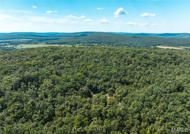 1st image of 2 Buck Mountain Rd, Unincorporated, MO 63667 | MLS# MIS26035009