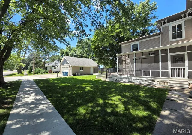 4th image of 801 College St, Canton, MO 63435 | MLS# MIS26035030