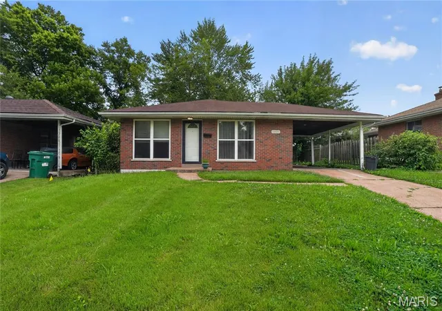 Homes for sale in Jennings, MO | 8808 Cherrywood Ln, Jennings, MO 63136 | MLS# MIS26035045