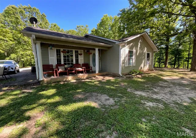 Homes for sale in West Plains, MO | 7313 Private Road 1830, West Plains, MO 65775 | MLS# MIS26035075