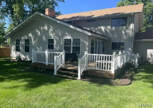 3rd image of 240 Victory Ln, Saint Charles, MO 63303 | MLS# MIS26035087