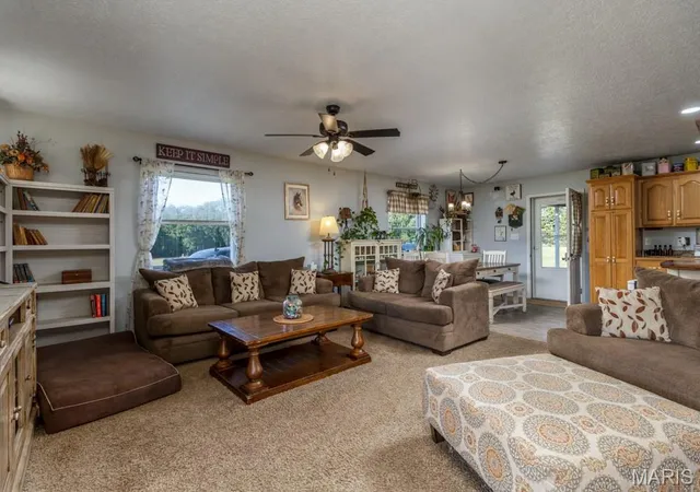 Photo 3 of Single family home for sale at 34116 Olathe Dr, Lebanon, MO 65536 | MLS# MIS26035115 | Listing updated on 2026-08-12