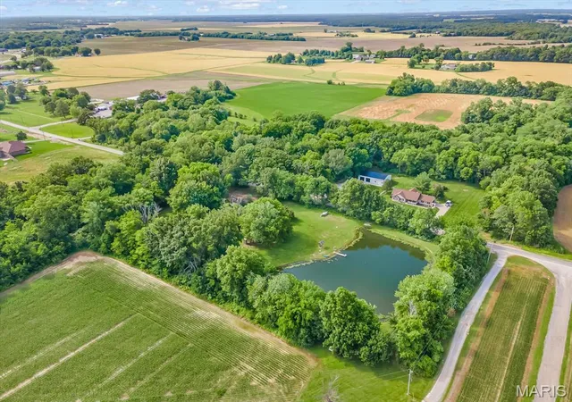 4th image of 11360 Eiff Rd, Marissa, IL 62257 | MLS# MIS26035146