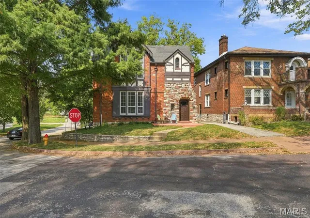 Photo 1 of Multi family home for sale at 7379 Amherst Ave, Saint Louis, MO 63130 | MLS# MIS26035204 | Listing updated on 2026-10-01