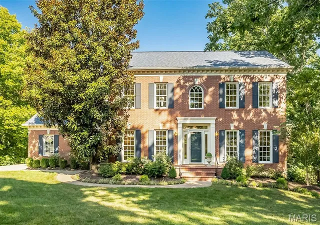 Photo 2 of Single family home for sale at 452 Meyer Ave, Saint Louis, MO 63122 | MLS# MIS26035219 | Listing updated on 2026-09-30