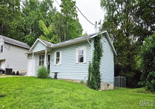 Homes for sale in Jackson, MO | 806 Andrew St, Jackson, MO 63755 | MLS# MIS26035241