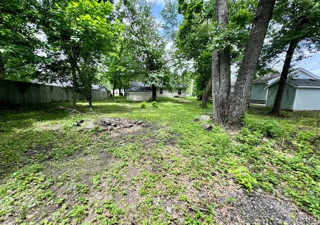 Homes for sale in Columbia, MO | 1404 W Worley St, Columbia, MO 65203 | MLS# MIS26035291