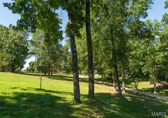 Photo 3 of Single family home for sale at 2227 Audubon Rd, Poplar Bluff, MO 63901 | MLS# MIS26035318 | Listing updated on 2026-06-22