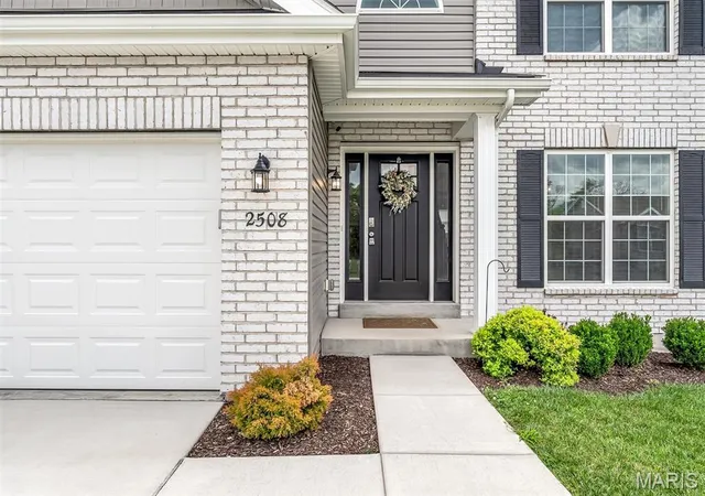 Photo 2 of Single family home for sale at 2508 Chukka Dr, Eureka, MO 63025 | MLS# MIS26035347 | Listing updated on 2026-09-20