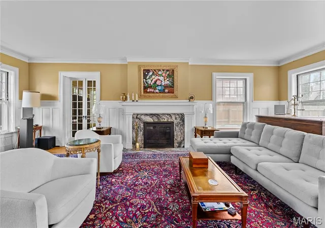 Photo 3 of Single family home for sale at 30 Kingsbury Pl, Saint Louis, MO 63112 | MLS# MIS26035380 | Listing updated on 2026-06-30