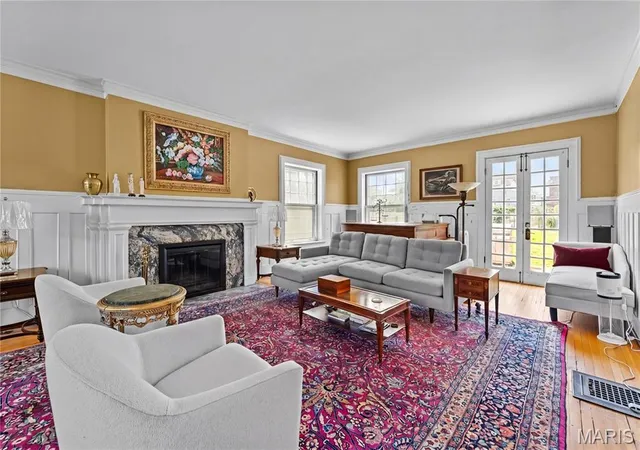 Photo 4 of Single family home for sale at 30 Kingsbury Pl, Saint Louis, MO 63112 | MLS# MIS26035380 | Listing updated on 2026-06-30